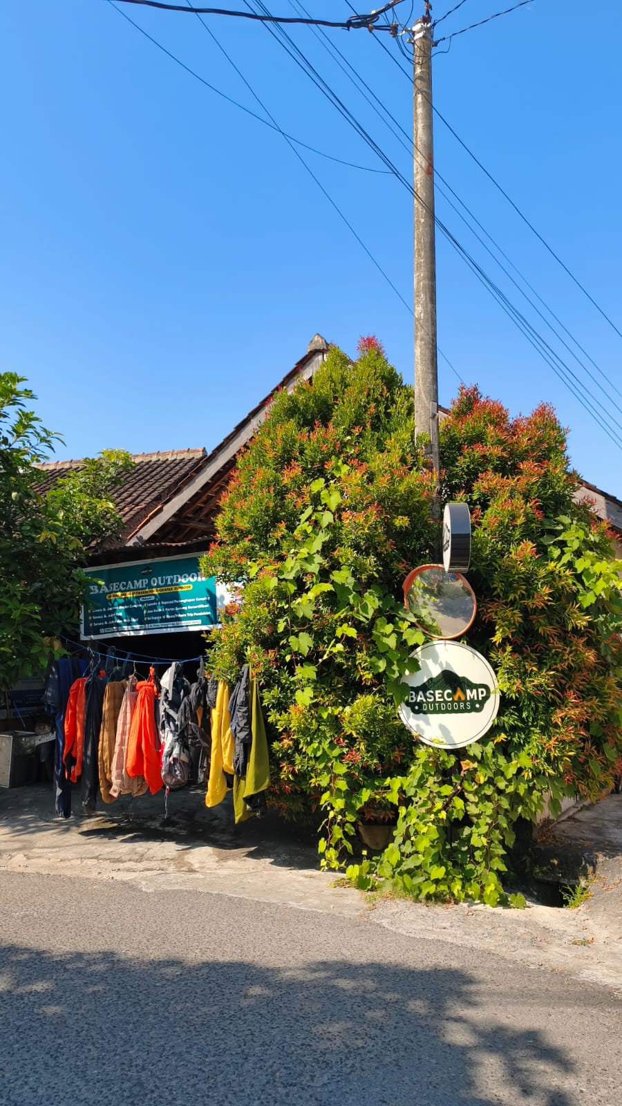 Tentang Basecamp Outdoors